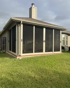 Custom almond-finish screened patio sunroom enclosure installed in Fort Worth TX by Security Screen Masters of Texas